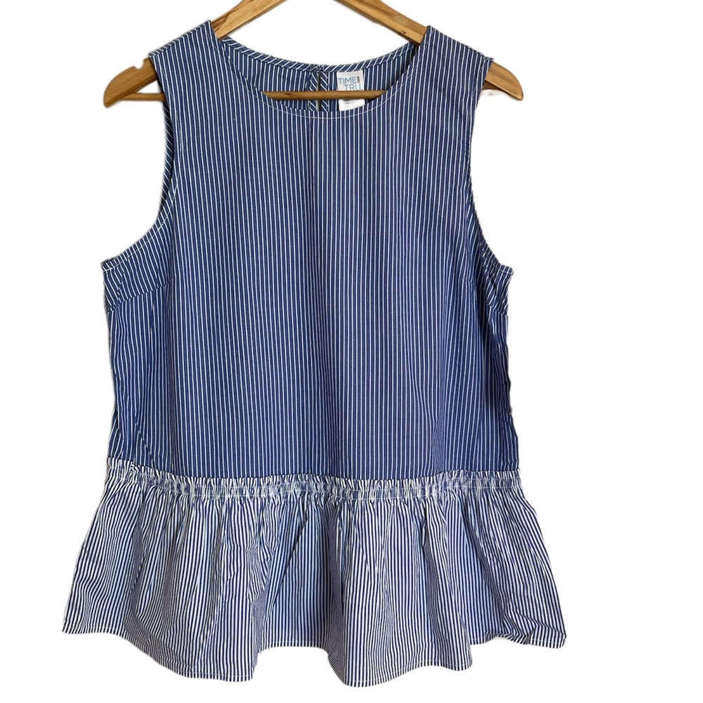 Time and Tru Blouse.  NWT